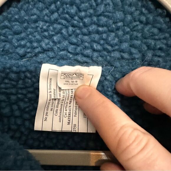 Patagonia Boys Everday Jacket Reversible Blue Teal Sherpa Lined Size 16-18 - Picture 5 of 8